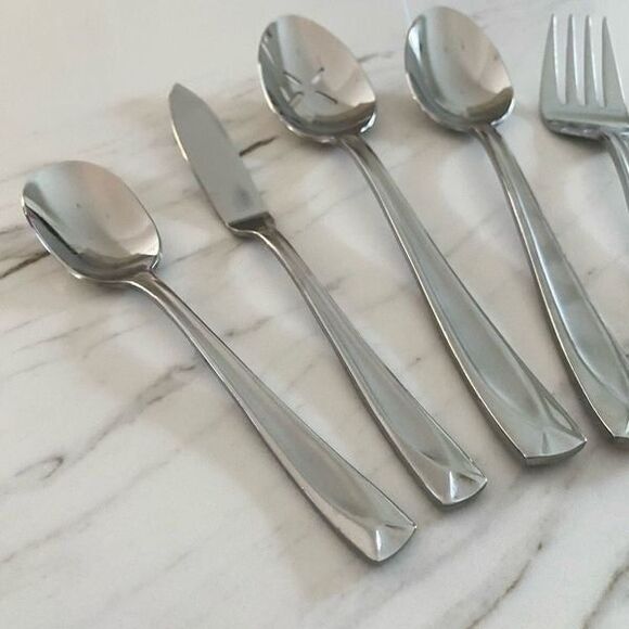 NEW Silver Serving Set Oneida Satin Lincoln 18/0 Stainless Steel Hostess Set 5 - Picture 2 of 5
